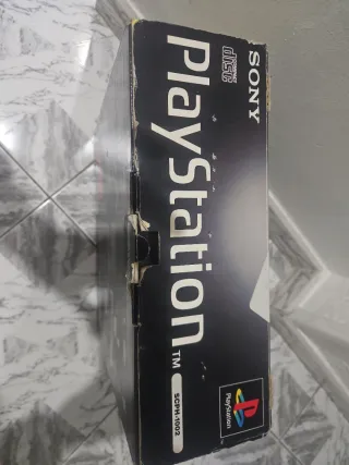 Consola PlayStation 1 (PS1) averiada