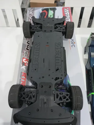 Coche RC Arrma Vendetta 4x4 3S RTR