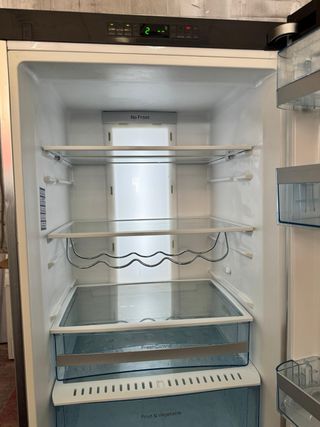 FRIGORÍFICO HAIER COMBI NO FROST EN PLATEADO