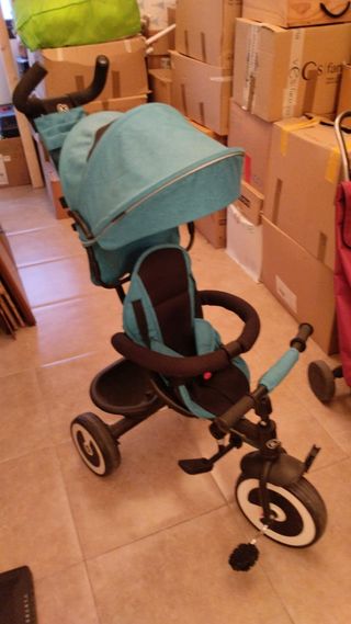 Triciclo Kinderkraft para niño