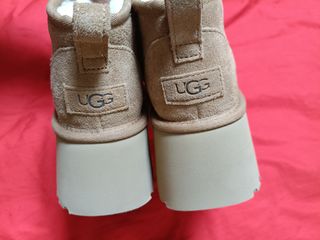 botines UGG Classic Ultra Mini New Heights T38