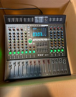 Mezclador DJ Nuoxiang 10 Canales EQ 7 Bandas