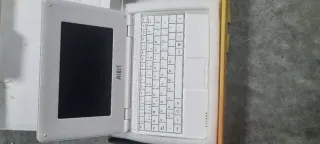 Ordenador portátil Airis blanco 7 pulgadas