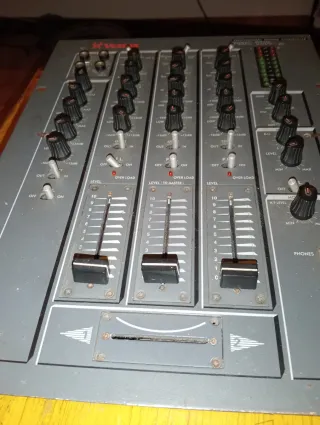 Mesa Vestax PMC 17A piezas