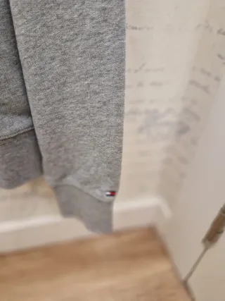 Sudadera Tommy Hilfiger Gris