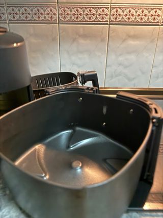 Freidora de aire Create negra 3.5L