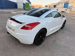 Peugeot RCZ 2010