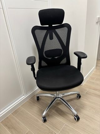 Silla ergonómica SIHOO en muy buen estado