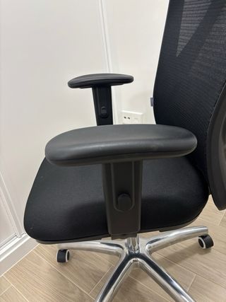 Silla ergonómica SIHOO en muy buen estado