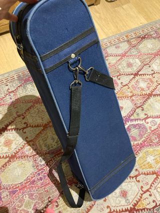 Violín 1/2 con estuche y arco