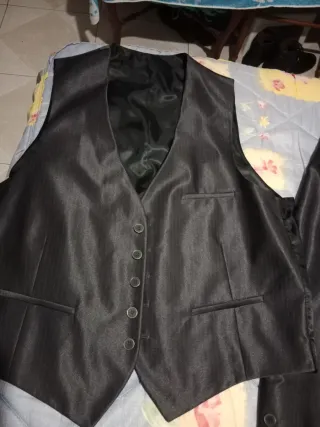 Traje italiano negro completo