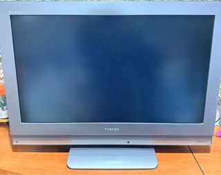 Televisión Toshiba 33 para piezas (solo audio)