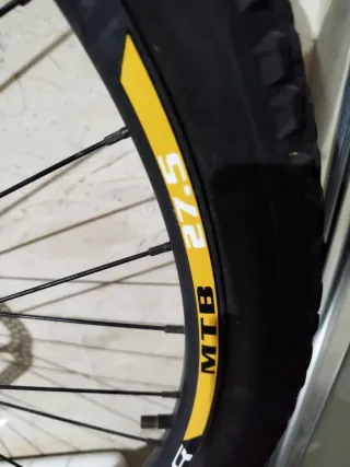 Rueda MTB 27.5 con Disco