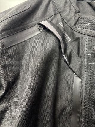 Chaqueta Moto MZONE Negra y Gris