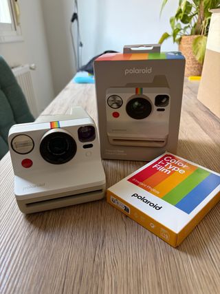 Cámara Polaroid Now Gen 3