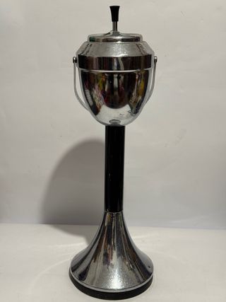 Posacenere da terra vintage cromato