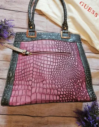 Borsa Guess effetto coccodrillo vintage