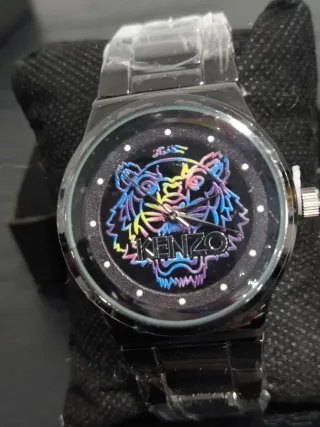 Reloj Kenzo Multicolor y negro