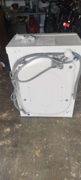 Lavatrice Slim Electrolux PerfectCare 600