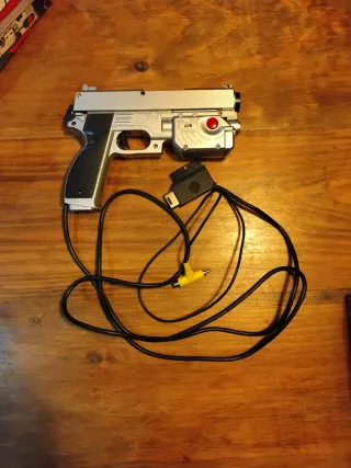 Pistola Avenger Pro con Pedal para PlayStation