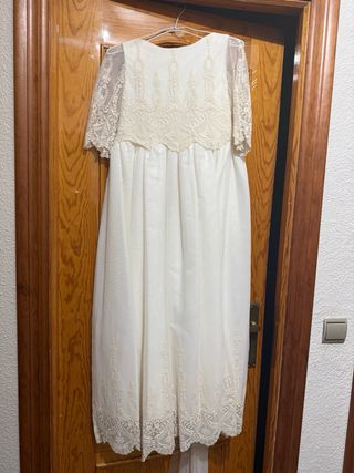 Vestido de comunión para niña Marca El Caballo