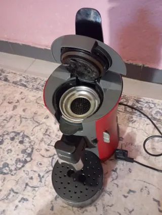 Cafetera Philips Senseo Roja y Gris