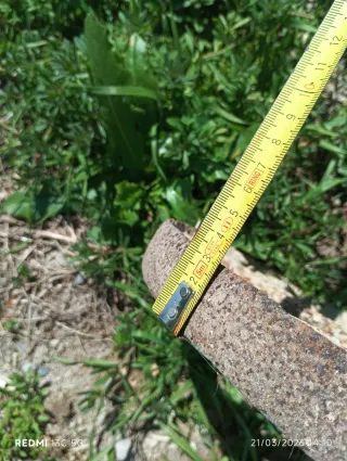 Rueda antigua de hierro fundido