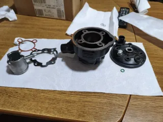 Cilindro, escape y carburador