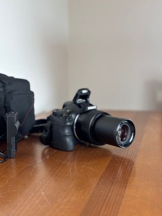 Sony HX300 Zoom 50x (Lente Carl Zeiss) + Mochila