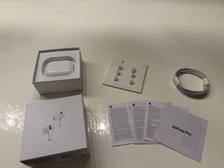 AirPods Pro 2da Gen c/ MagSafe (USB-C)