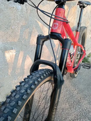 Commencal Meta HT Roja
