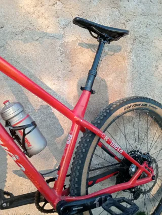 Commencal Meta HT Roja