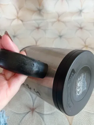 Tazza auto-mescolante per amanti del caffè