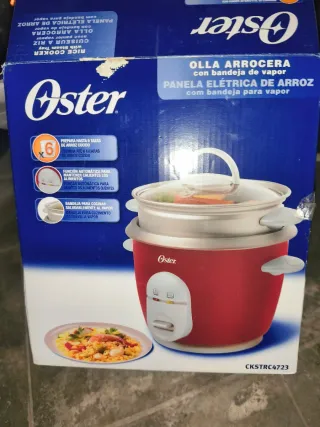 Oster Arrocera Eléctrica con Vapor