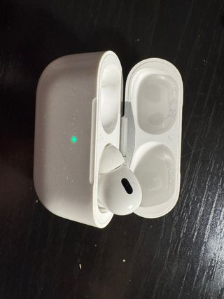 AirPods Pro 2 (ORIGINALES)Derecho y Estuche Carga