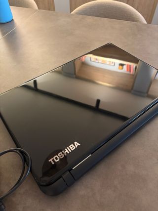 Toshiba Satellite L50-B-1KJ