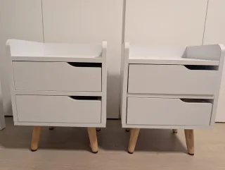 Mesitas de noche pequenas Homcom blancas con patas