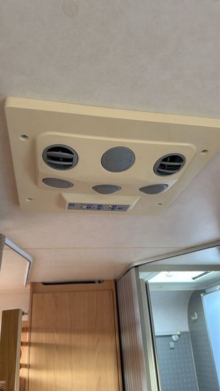 Autocaravana BURSTNER LEVANTO A560