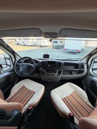 Autocaravana BURSTNER LEVANTO A560