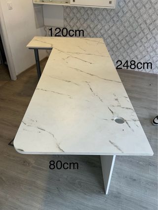 Mesa de oficina L mármol y metal