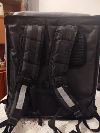 Mochila de reparto Closer con Funda. 0 uso