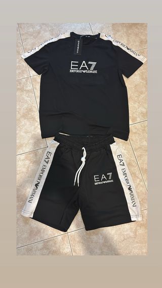 Conjunto EA7 Emporio Armani Negro y Blanco S y XL