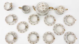 Juego de té y café de porcelana