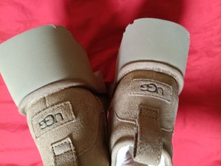 Botas UGG Classic Ultra Mini New Heights N 40