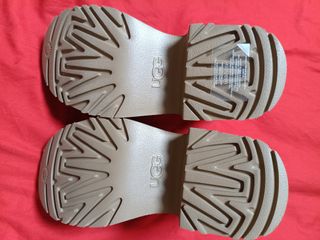 Botas UGG Classic Ultra Mini New Heights N 40