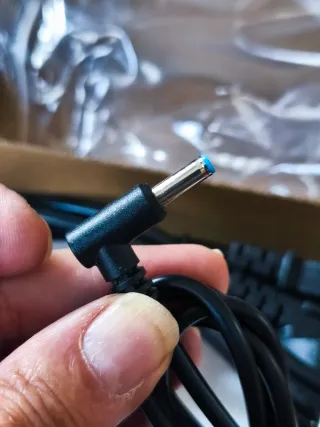 Cargador para portátiles compatibles todos elije