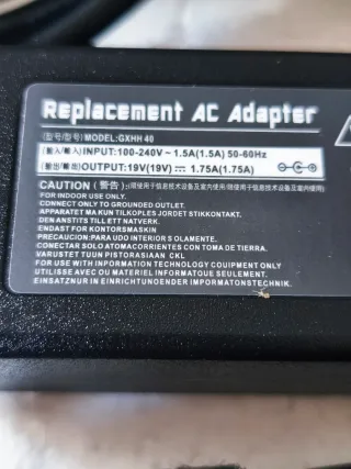 Cargador para portátiles compatibles todos elije