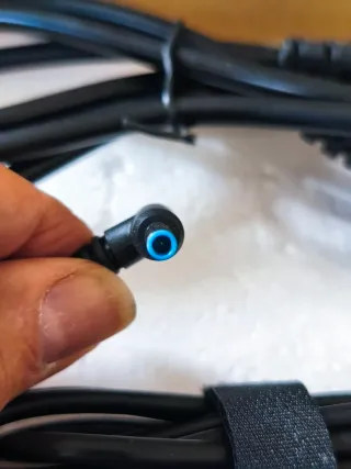 Cargador para portátiles compatibles todos elije