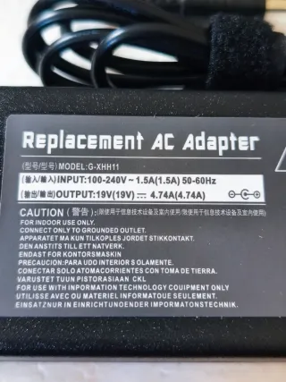 Cargador para portátiles compatibles todos elije