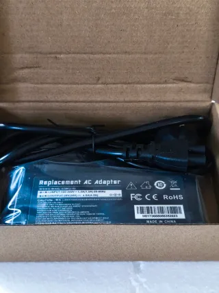 Cargador para portátiles compatibles todos elije